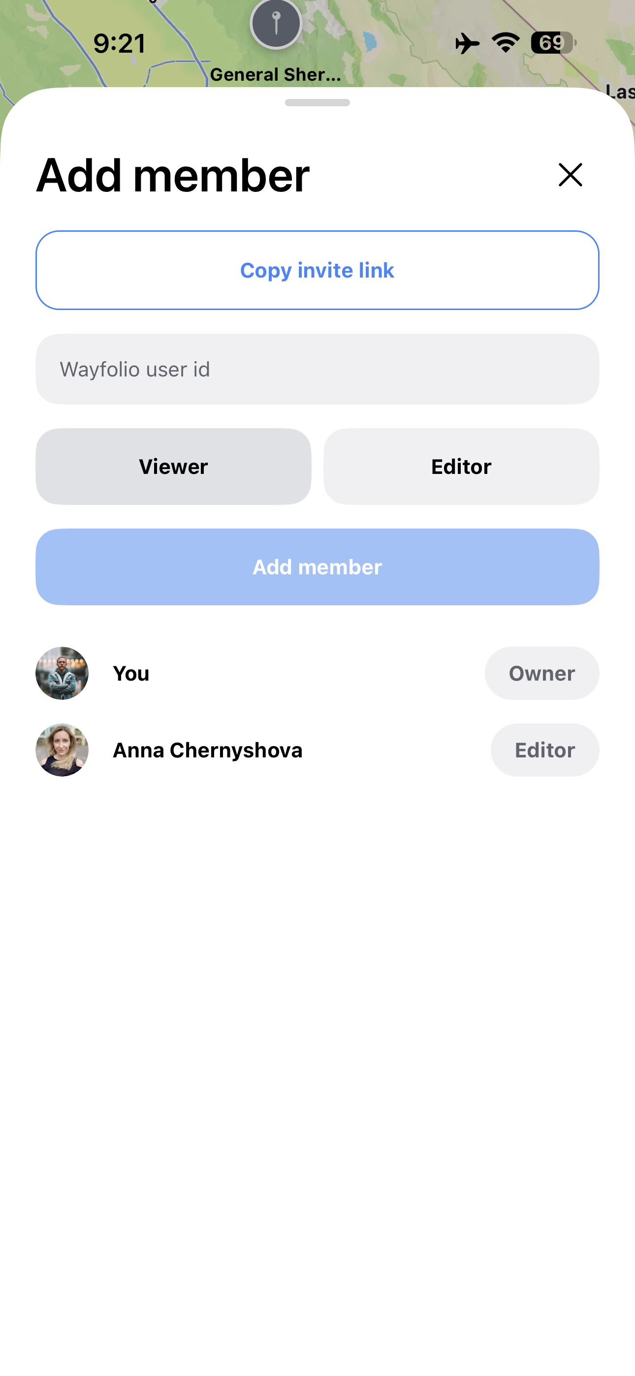 Wayfolio Add member screen with invite link, viewer and editor controls, and list members